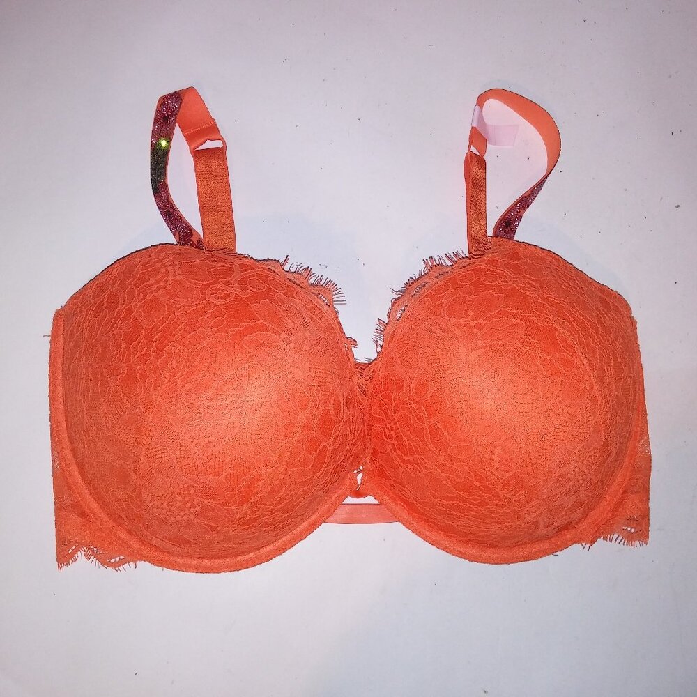 Victoria’s Secret Push Up Bra • 36G • NWT